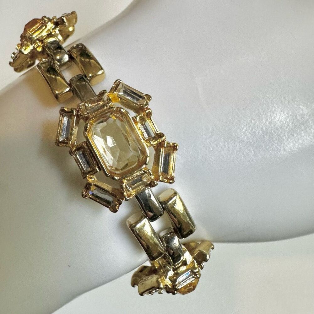 Ann Taylor Gold Tone Crystal Bracelet